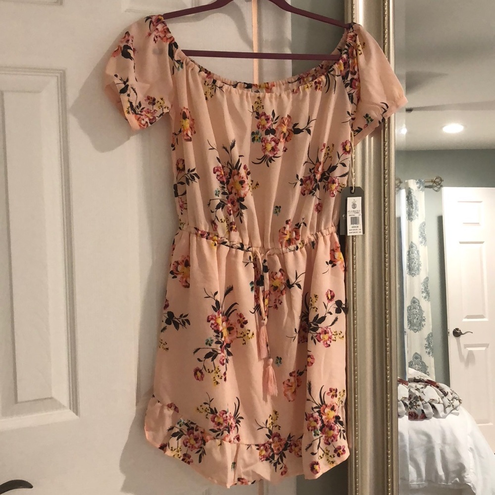 Element Eden - Off the shoulder floral dress